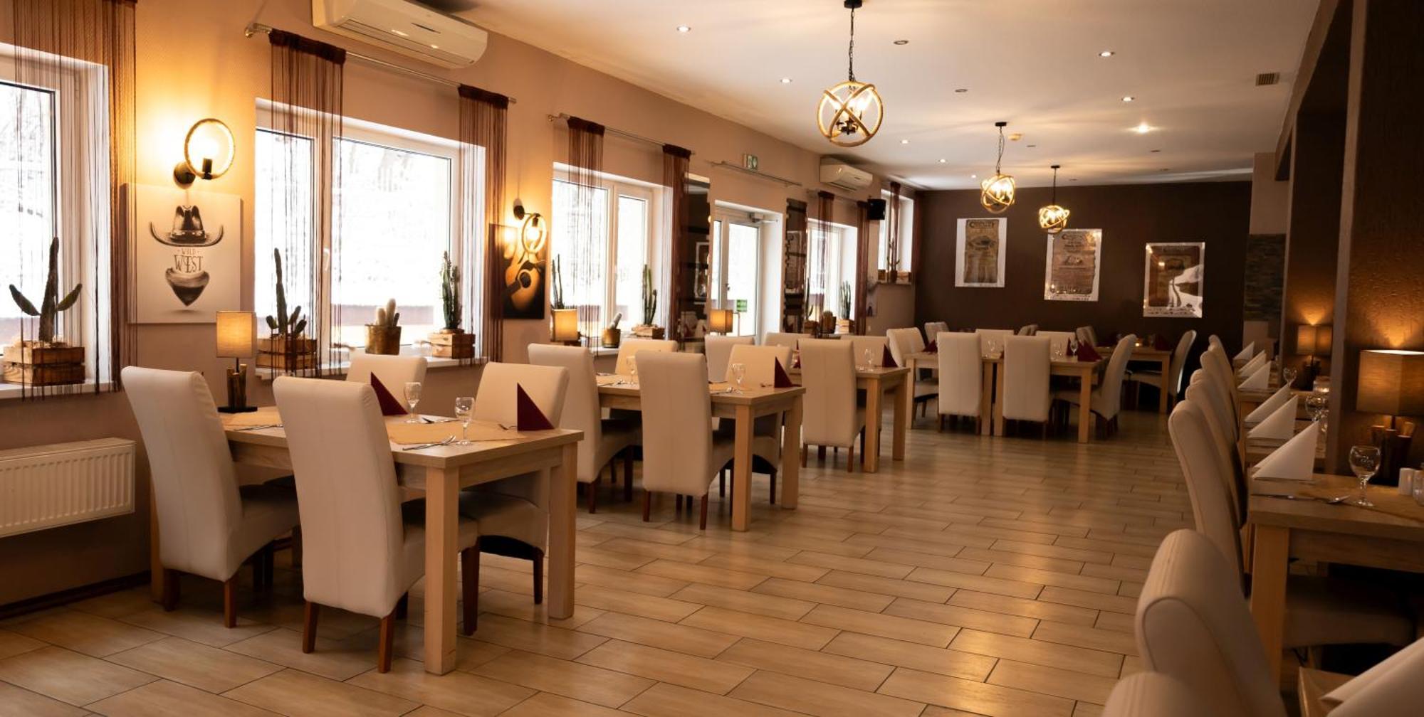 Hotel Mazuria Country & Spa Mrągowo Exteriör bild