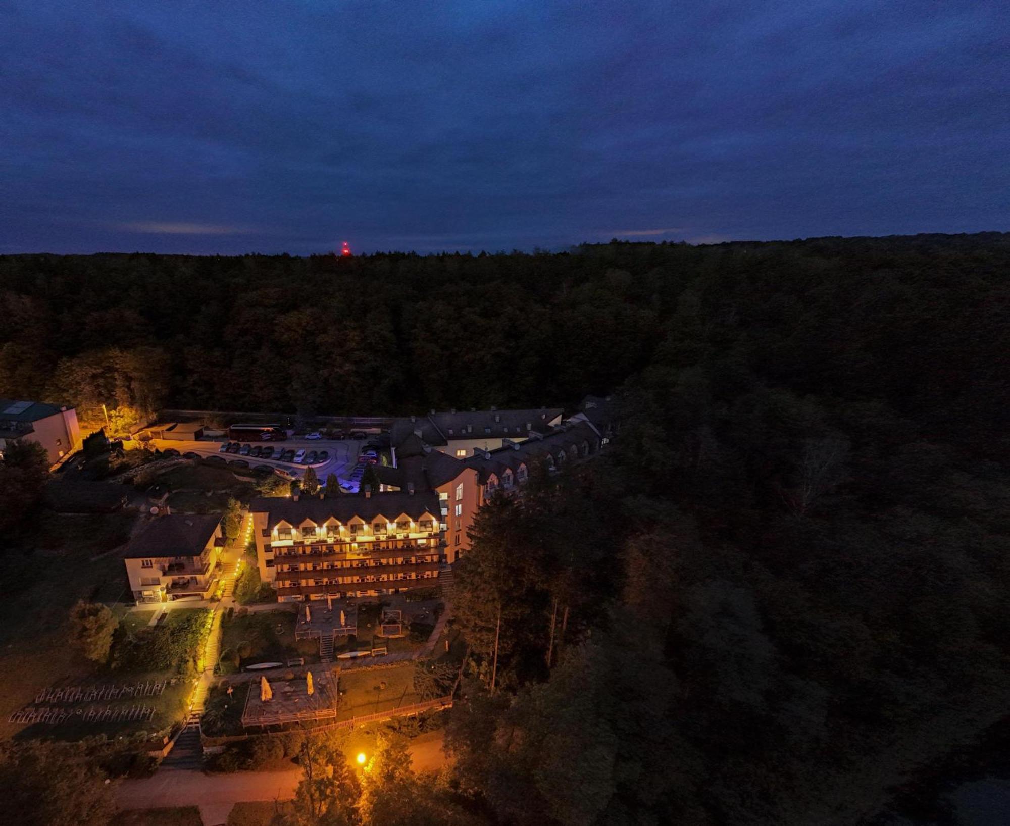 Hotel Mazuria Country & Spa Mrągowo Exteriör bild